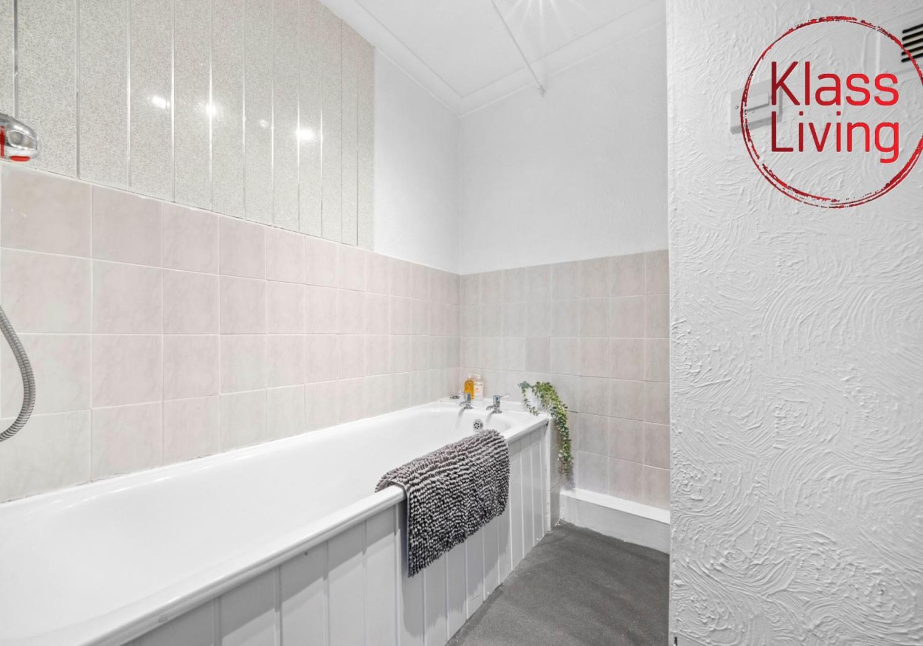 Elmbank Apartment By Klass Living Bellshill Ngoại thất bức ảnh